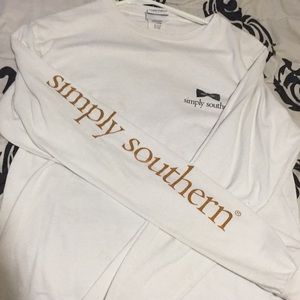 White simply southern shirt long sleeve